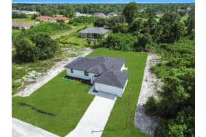 3803 Sw 6th St Lehigh Acres, FL 33976 - MLS#A11900123