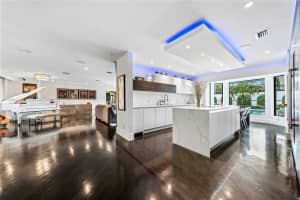 5820 Palm Tree Rd Plantation, FL 33317 - MLS#A11900149