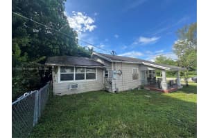 423 S 24th Ave Hollywood, FL 33020 - MLS#A11900218