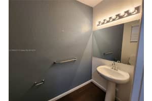 1421 Se 24th Ter 1421 Homestead, FL 33035 - MLS#A11900231