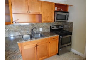 2220 Grant St 0 Hollywood, FL 33020 - MLS#A11900257