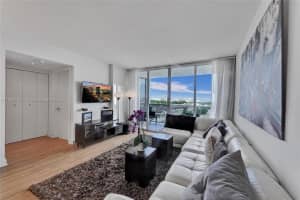 1900 Sunset Harbour Dr 1003 Miami Beach, FL 33139 - MLS#A11900287