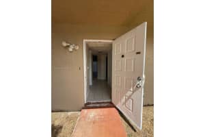 10173 Twin Lakes Dr 23-d Coral Springs, FL 33071 - MLS#A11900306