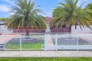 11820 Sw 206th St, Miami