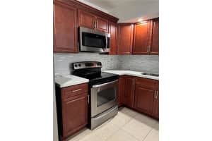 3710 Nw 21st St 114 Lauderdale Lakes, FL 33311 - MLS#A11900352