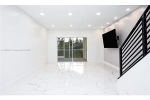 16697 Hemingway Dr 16697 Weston, FL 33326 - MLS#A11900357