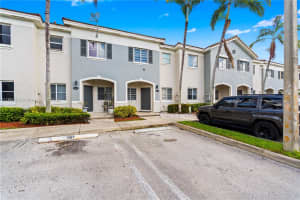 1621 Se 30th St - Homestead, FL 33035 - MLS#A11900366