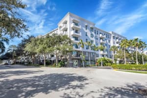 2421 Ne 65th St 211 Fort Lauderdale, FL 33308 - MLS#A11900372
