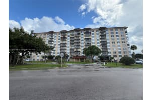 4174 Inverrary Dr 604 Lauderhill, FL 33319 - MLS#A11900399