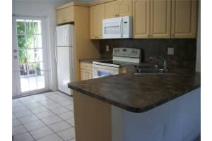 9307 Nw 121st St 77 Hialeah Gardens, FL 33018 - MLS#A11900401