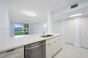 7900 NW 50th St APT 104, Lauderhill, FL 33351, Sold 02/27/26