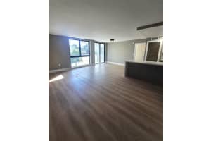 9800 W Bay Harbor Dr 305 Bay Harbor Islands, FL 33154 - MLS#A11900433