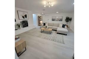 5902 Thonotosossa Rd Plant City, FL 33565 - MLS#A11900460