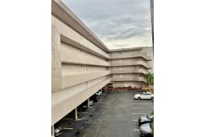 802 Nw 87th Ave 319, Miami
