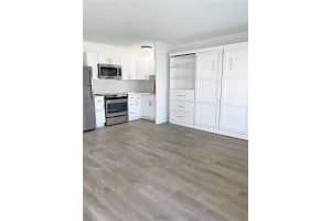 5821 Ne 18th Ave 3 Fort Lauderdale, FL 33334 - MLS#A11900464