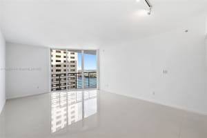 335 S Biscayne Blvd 2604 Miami, FL 33131 - MLS#A11900549