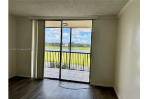 3100 W Rolling Hills Cir 310 Davie, FL 33328 - MLS#A11900571