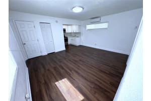 1025 Nw 7th Ave B Fort Lauderdale, FL 33311 - MLS#A11900593