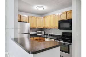 15520 Sw 80th St B-301 Miami, FL 33193 - MLS#A11900717