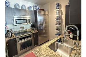 550 Okeechobee Blvd 616 West Palm Beach, FL 33401 - MLS#A11900753