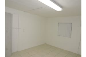 681 Ne 3rd Pl 4 Hialeah, FL 33010 - MLS#A11900772