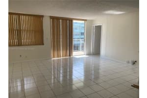 16570 Ne 26th Ave 3c North Miami Beach, FL 33160 - MLS#A11900775