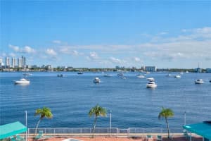 2910 Point East Dr M412, Aventura 2910 Point East Dr M412, Aventura