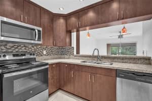 5790 Stirling Rd 304 Hollywood, FL 33021 - MLS#A11900807