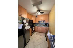 13550 Sw 6th Ct 403a Pembroke Pines, FL 33027 - MLS#A11900814