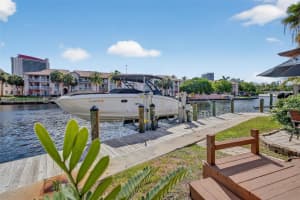 345 Leslie Dr Hallandale Beach, FL 33009 - MLS#A11900850