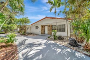 840 Ne 182nd St North Miami Beach, FL 33162 - MLS#A11900871