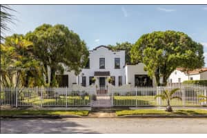 2152 Sw 10th St, Miami