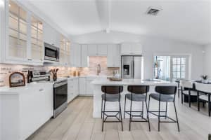 2180 Nw 107th Ave Sunrise, FL 33322 - MLS#A11900970