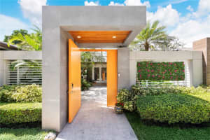 11570 Sw 72nd Ave Pinecrest, FL 33156 - MLS#A11900972