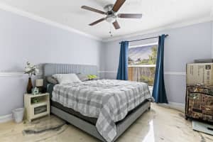 6627 Rainwood Cove Ln Lake Worth, FL 33463 - MLS#A11900977