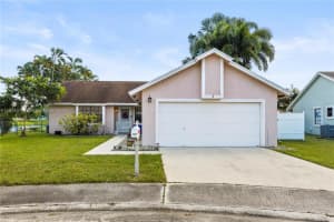 1827 N Banyan Creek Cir N, Boynton Beach
