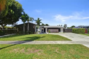 9371 Sw 185th Ter Cutler Bay, FL 33157 - MLS#A11901029