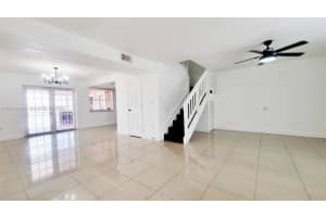 5320 W 26 Ave 108, Hialeah