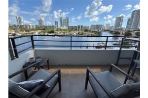 500 Three Islands Blvd 227 Hallandale Beach, FL 33009 - MLS#A11901062