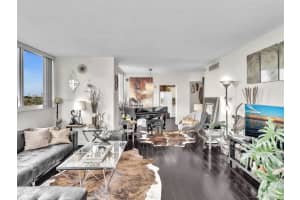 6422 Collins Ave 701 Miami Beach, FL 33141 - MLS#A11901091