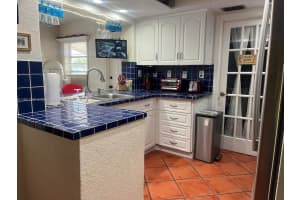 4913 Nw 47th Ave 4913 Tamarac, FL 33319 - MLS#A11901095