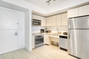 2602 E Hallandale Beach Blvd R2304 Hallandale Beach, FL 33009 - MLS#A11901121