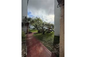 2850 Somerset Dr 202l Lauderdale Lakes, FL 33311 - MLS#A11901139