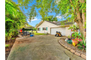 16640 Sw 196th St Miami, FL 33187 - MLS#A11901162