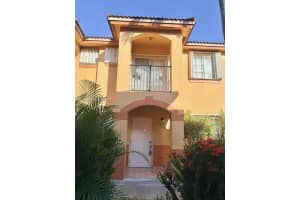 10662 Nw 87th Ct 10662 Hialeah Gardens, FL 33018 - MLS#A11901166