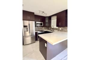 10662 Nw 87th Ct 10662 Hialeah Gardens, FL 33018 - MLS#A11901166