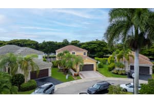 1012 Tupelo Way Weston, FL 33327 - MLS#A11901174