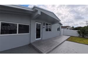 1575 W 6th Ave Hialeah, FL 33010 - MLS#A11901183