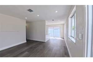 1575 W 6th Ave Hialeah, FL 33010 - MLS#A11901183