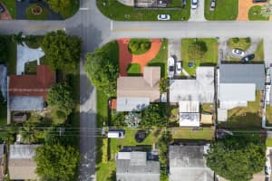 8740 Nw 11th St Pembroke Pines, FL 33024 - MLS#A11901193